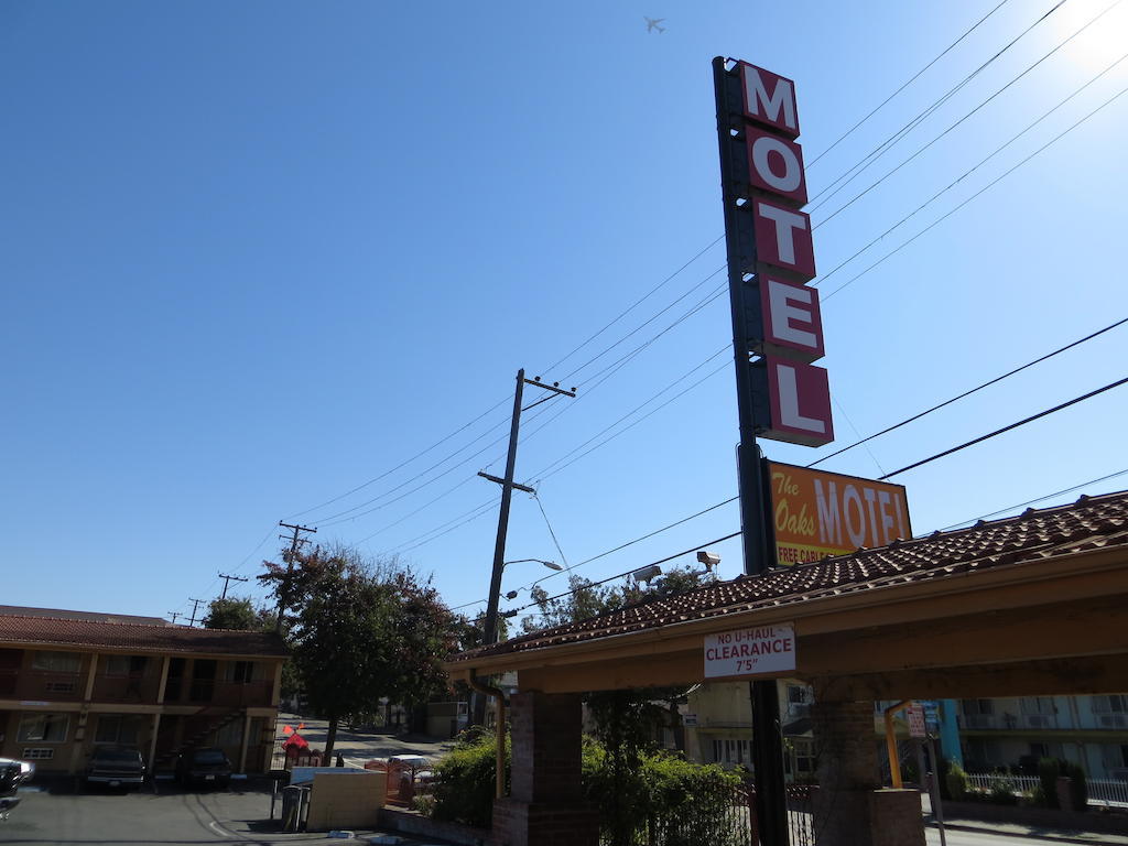 The Oaks Motel Оукланд Екстериор снимка
